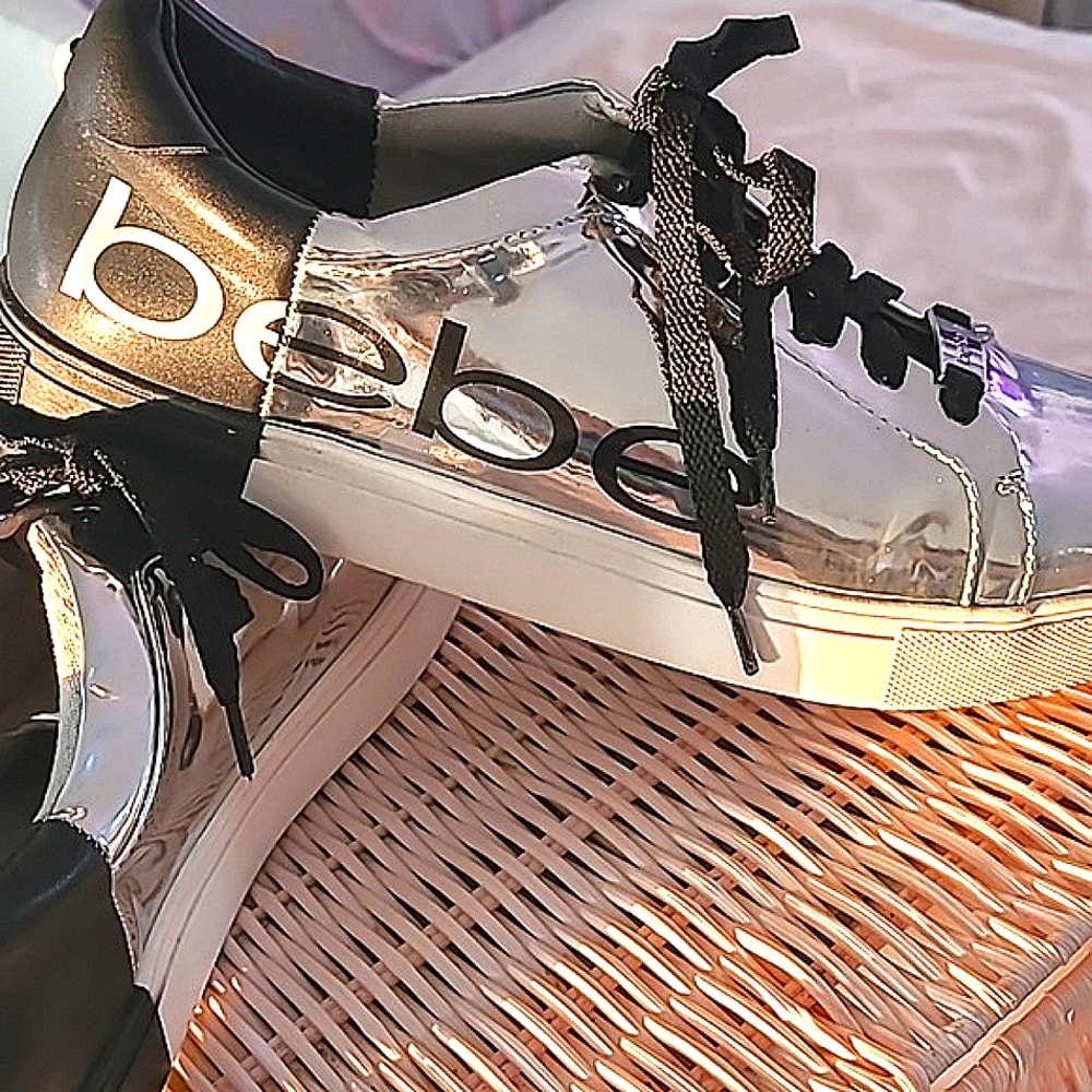 Sneaker by bebe sylver&black